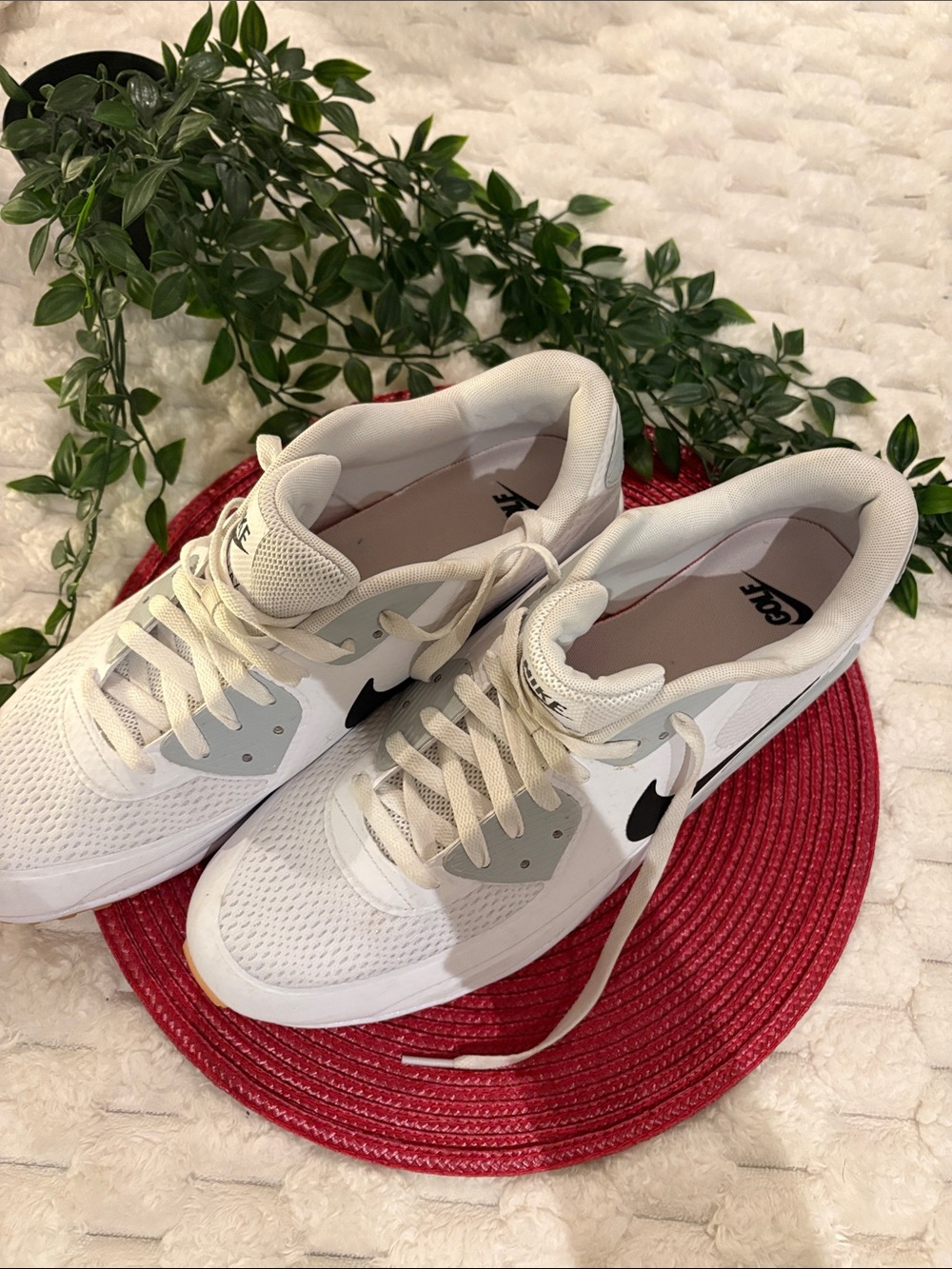 Nike GOLF White and Black Men's Athletic Mesh Sneakers